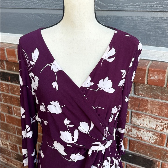 Lauren Ralph Lauren Purple Floral Faux Wrap Midi Dress 12 NWT Wedding Guest - Picture 2 of 7
